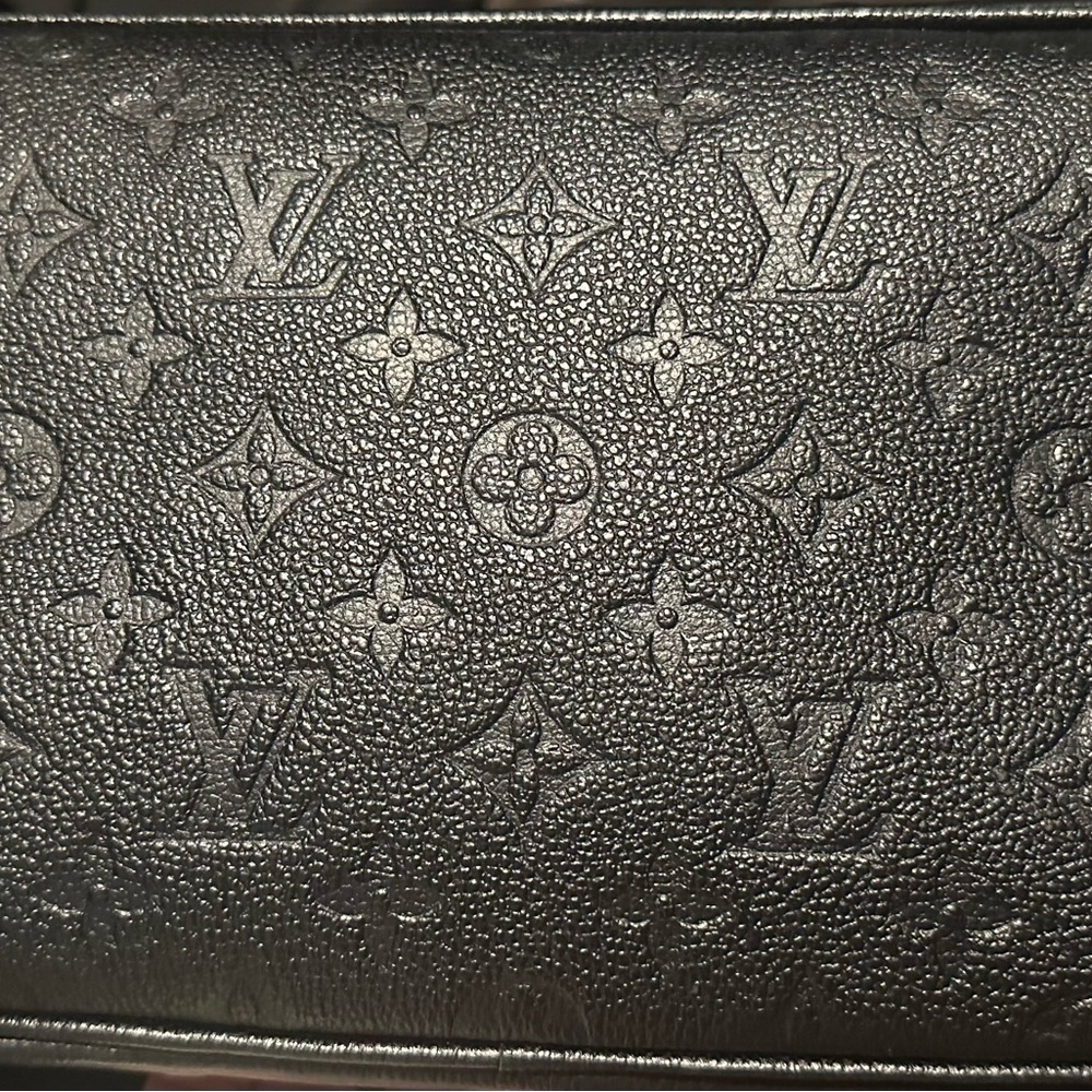 Louis Vuitton Empreinte Monogram Neverfull MM Black Tote - Picture 7 of 8